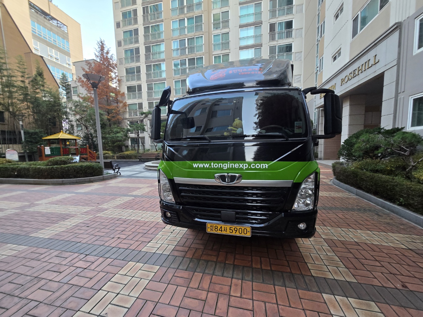 KakaoTalk_20251126_080741390_05.jpg